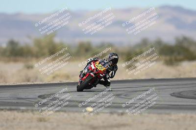 media/Dec-04-2025-Racers Edge (Thu) [[5ebc9f124d]]/3-B Group/2-Session 1 (Turn 4 Entry)/